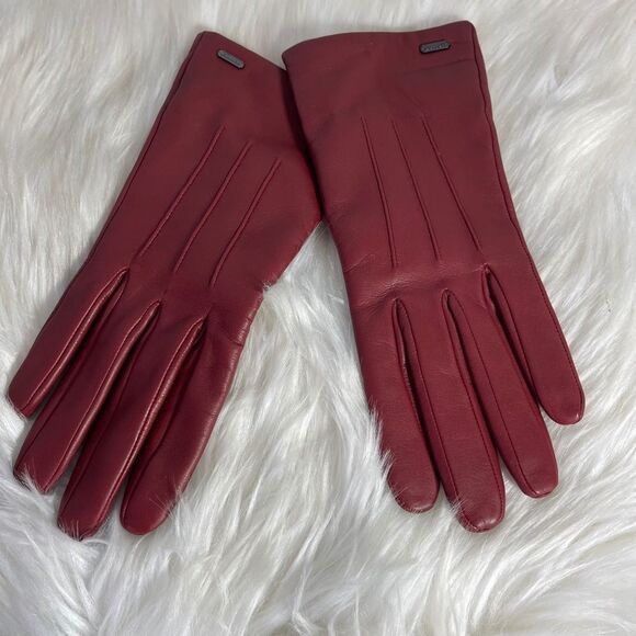 Coach Red Sculpted Signature Leather Tech Gloves Sz 7/M - Picture 1 of 4